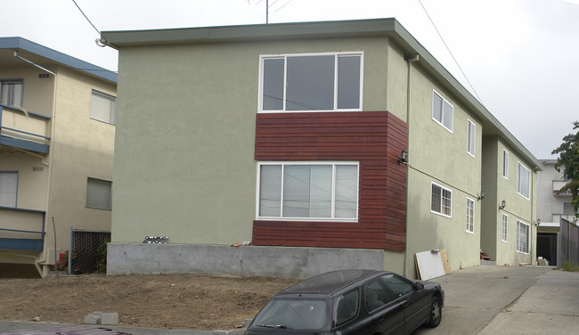 2450 Palmetto St in Oakland, CA - Building Photo - Building Photo