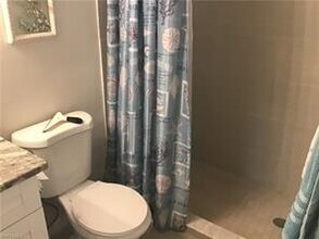 4372 27th Ct SW-Unit -2-301 in Naples, FL - Building Photo - Building Photo