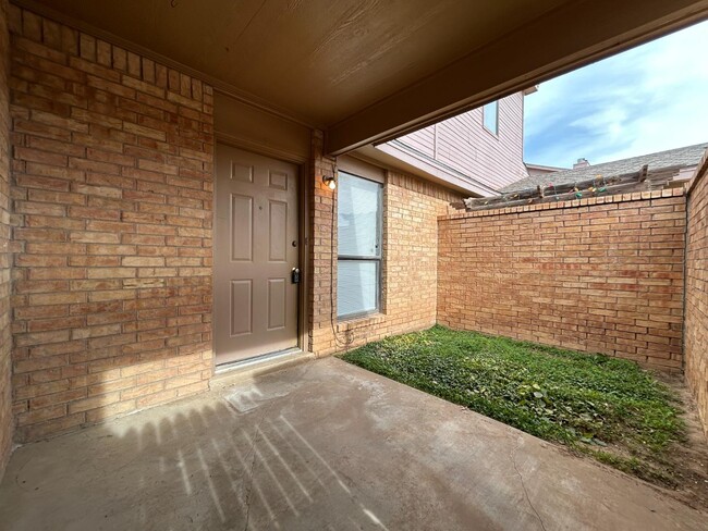 6110 36th St in Lubbock, TX - Building Photo - Building Photo