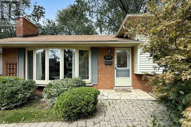 5177 Reeves Rd in Burlington, ON - Building Photo - Building Photo