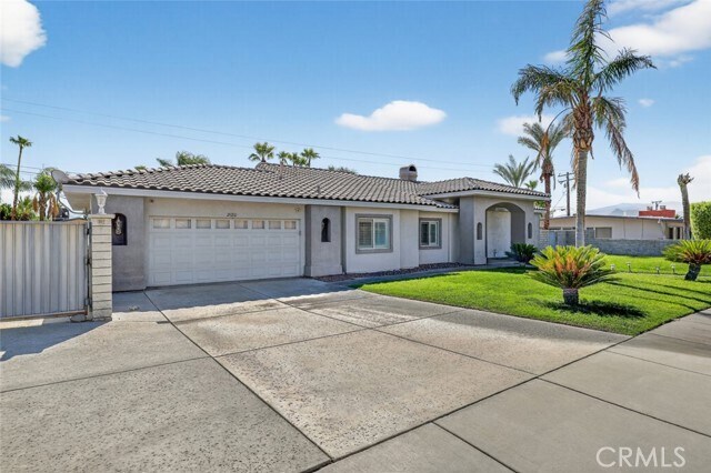 2120 W Nicola Rd in Palm Springs, CA - Building Photo - Building Photo