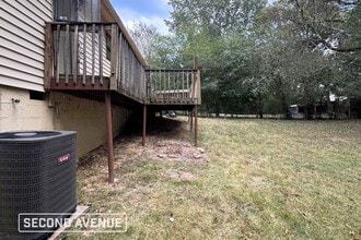 1701 5th Way NW in Center Point, AL - Foto de edificio - Building Photo