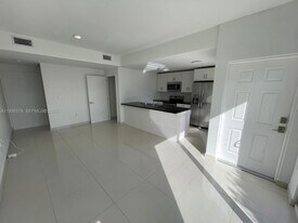 25869 SW 139th Ct in Homestead, FL - Building Photo