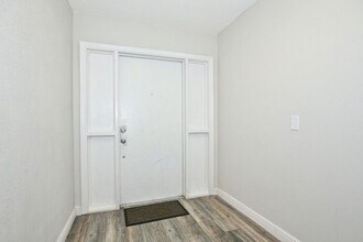 8533 Sandberry Blvd in Orlando, FL - Building Photo - Building Photo