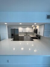 701 Three Islands Boulevard in Hallandale Beach, FL - Building Photo - Building Photo