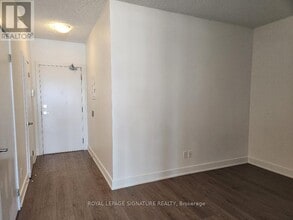 99 The Donway W in Toronto, ON - Building Photo - Building Photo