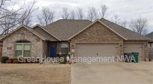 property at 4403 W Meadow Oaks Dr