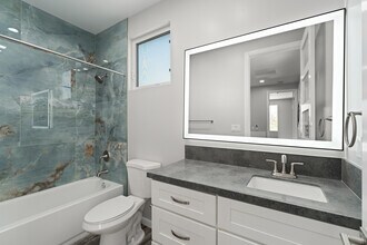 6728 Thomson Ct in San Diego, CA - Building Photo - Building Photo