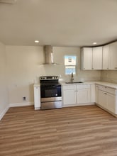 915 W 8th St in Corona, CA - Building Photo - Building Photo