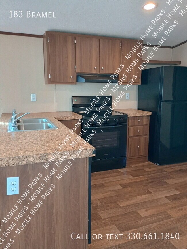 183 Bramel Dr in Aberdeen, OH - Building Photo - Building Photo