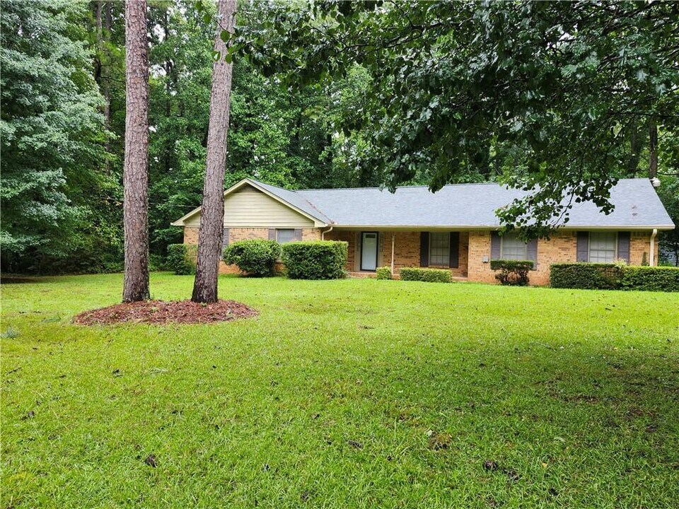 2356 Indio Ct in Jonesboro, GA - Building Photo