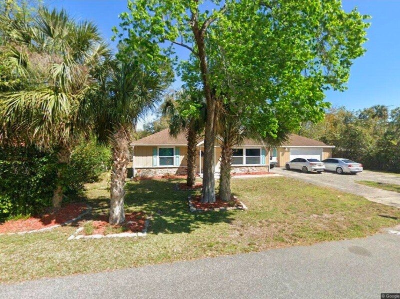 827 Hibiscus Ave in Daytona Beach, FL - Building Photo