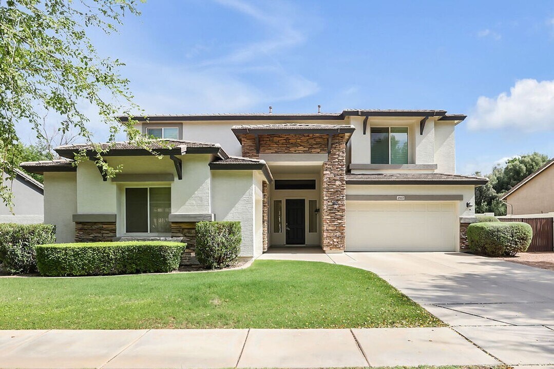 2922 E Lexington Ave in Gilbert, AZ - Foto de edificio