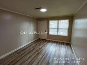 906 S Lena St in Dothan, AL - Building Photo - Building Photo