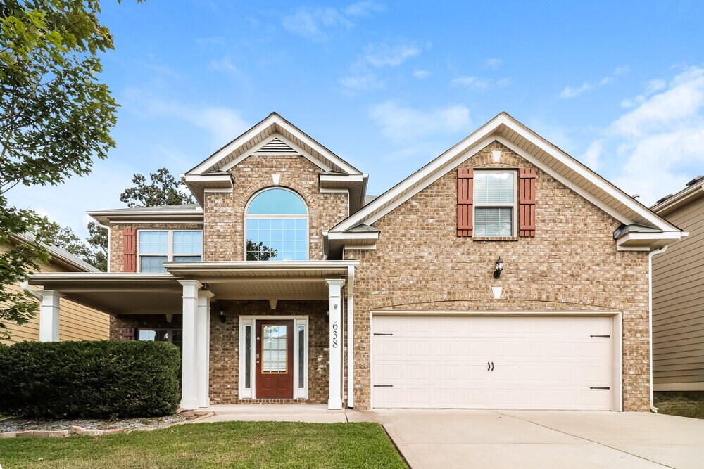 638 Ocean Ave in Canton, GA - Building Photo
