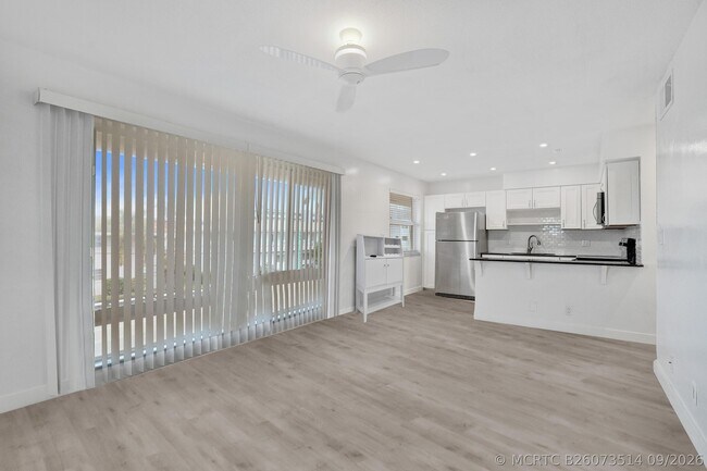 property at 2862 NE 32nd St