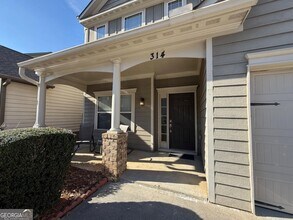 314 Pin Oak Ave in Woodstock, GA - Building Photo - Building Photo