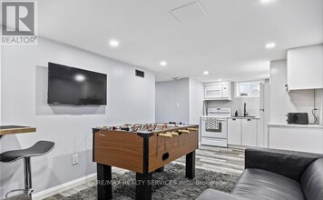 3 Mary St E in St Thomas, ON - Building Photo - Building Photo