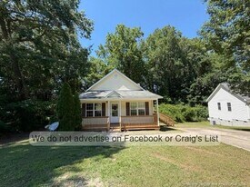 6126 Lonestar Rd in Fayetteville, NC - Building Photo