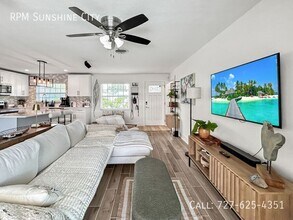 280 79th Ave N in St. Petersburg, FL - Building Photo - Building Photo