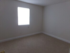 724 W Bridgers Ave in Auburndale, FL - Building Photo - Building Photo