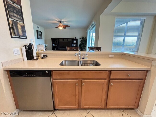 property at 10341 Heritage Bay Blvd