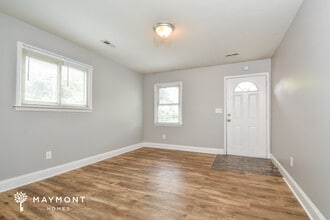 1 Pyracantha Ct in Greensboro, NC - Building Photo - Building Photo