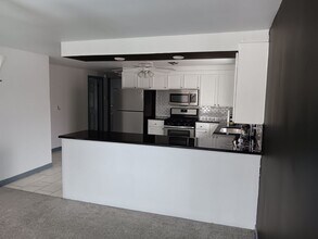 53 Arlington Rd, Unit 2 in Buffalo, NY - Building Photo - Building Photo