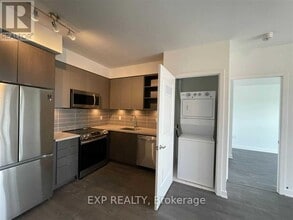 4655-4655 Metcalfe Ave in Mississauga, ON - Building Photo - Building Photo