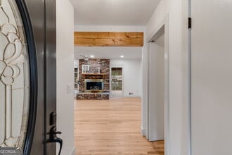 493 Sybil Ln SE in Marietta, GA - Building Photo - Building Photo