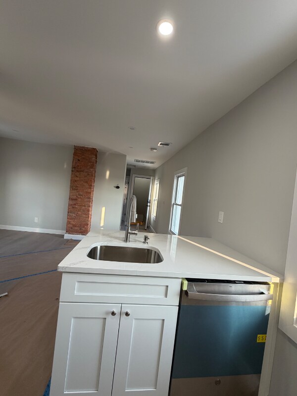 126 N 19th St, Unit # 2 in Kenilworth, NJ - Building Photo - Building Photo