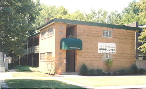 651 South Blvd in Oak Park, IL - Building Photo