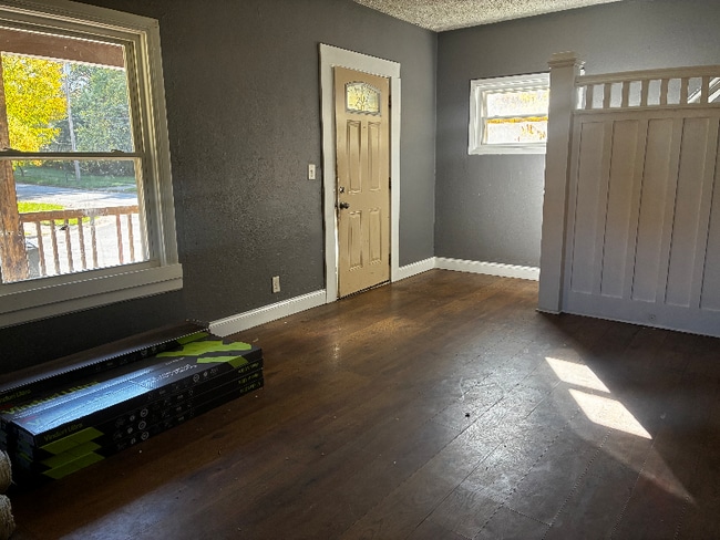 908 Haynes St in Akron, OH - Building Photo - Building Photo