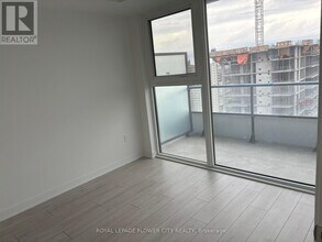 260-2260 Malta Ave. in Brampton, ON - Building Photo - Building Photo