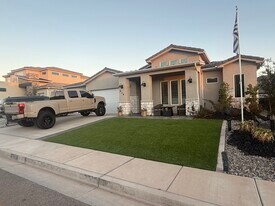 659 S Goose Creek Dr in Washington, UT - Building Photo