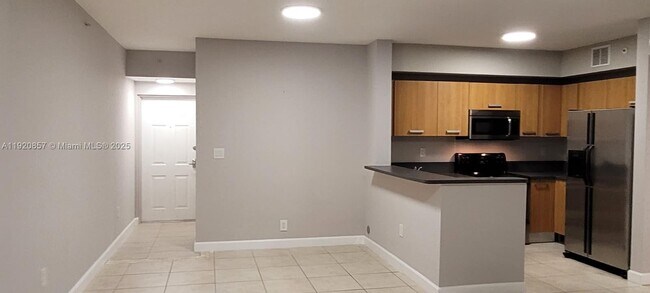 property at 471 NE 25th St