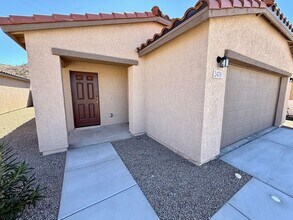 2478 Tapatio Dr in Bullhead City, AZ - Building Photo - Building Photo