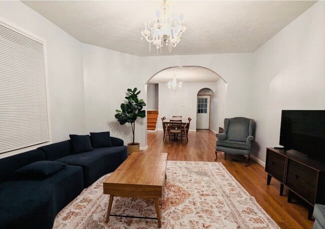 property at 632 Troy St