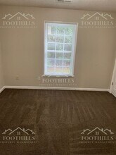 113 Charlestowne Way in Anderson, SC - Foto de edificio - Interior Photo