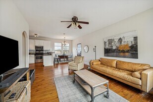 725 Martin St in Houston, TX - Building Photo