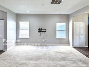 3388 Glasgow Dr in Groveport, OH - Building Photo - Building Photo