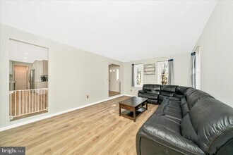 3105 Glissade Ct in Clinton, MD - Building Photo - Building Photo