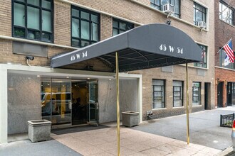 The Aristocrat in New York, NY - Building Photo - Building Photo