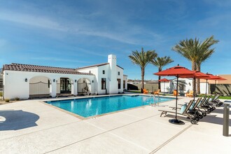 Pillar at Fountain Hills in Fountain Hills, AZ - Building Photo - Building Photo