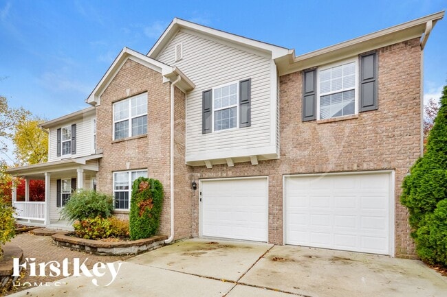 7081 Village Oaks Dr in Avon, IN - Foto de edificio - Building Photo