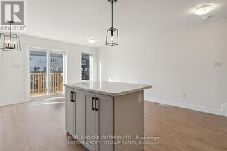 47 Staples Blvd in Smiths Falls, ON - Building Photo - Building Photo