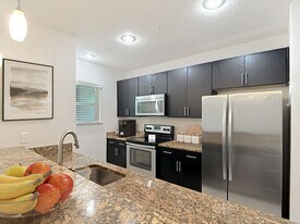 Citrus Run in Tampa, FL - Building Photo