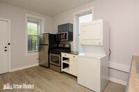 2228 W Armitage Ave, Unit M09B in Chicago, IL - Building Photo - Building Photo