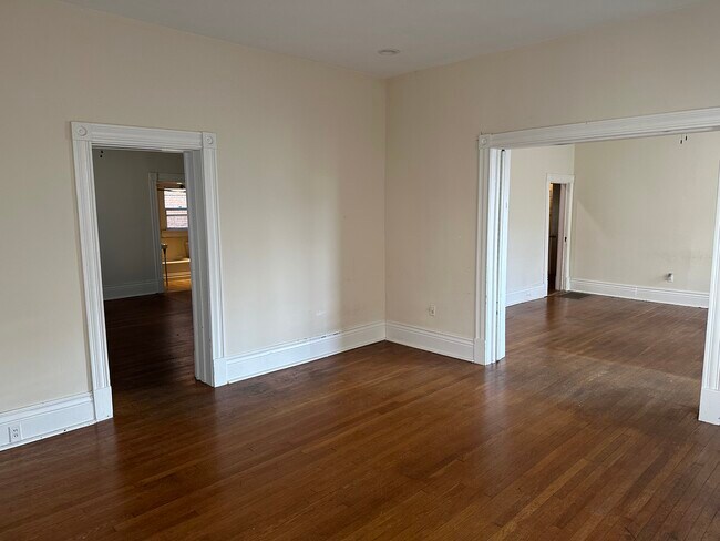 621 E 13th Ave, Unit 621 in Bowling Green, KY - Building Photo - Building Photo