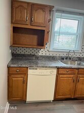 528 4th Ave in Troy, NY - Building Photo - Building Photo